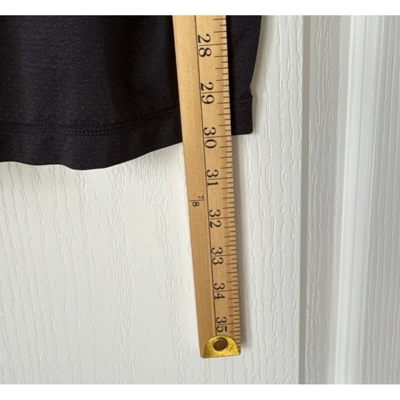 Vuori Shirt Mens XL Grey Performance Gym Training Short Sleeve V109 - Picture 4 of 8